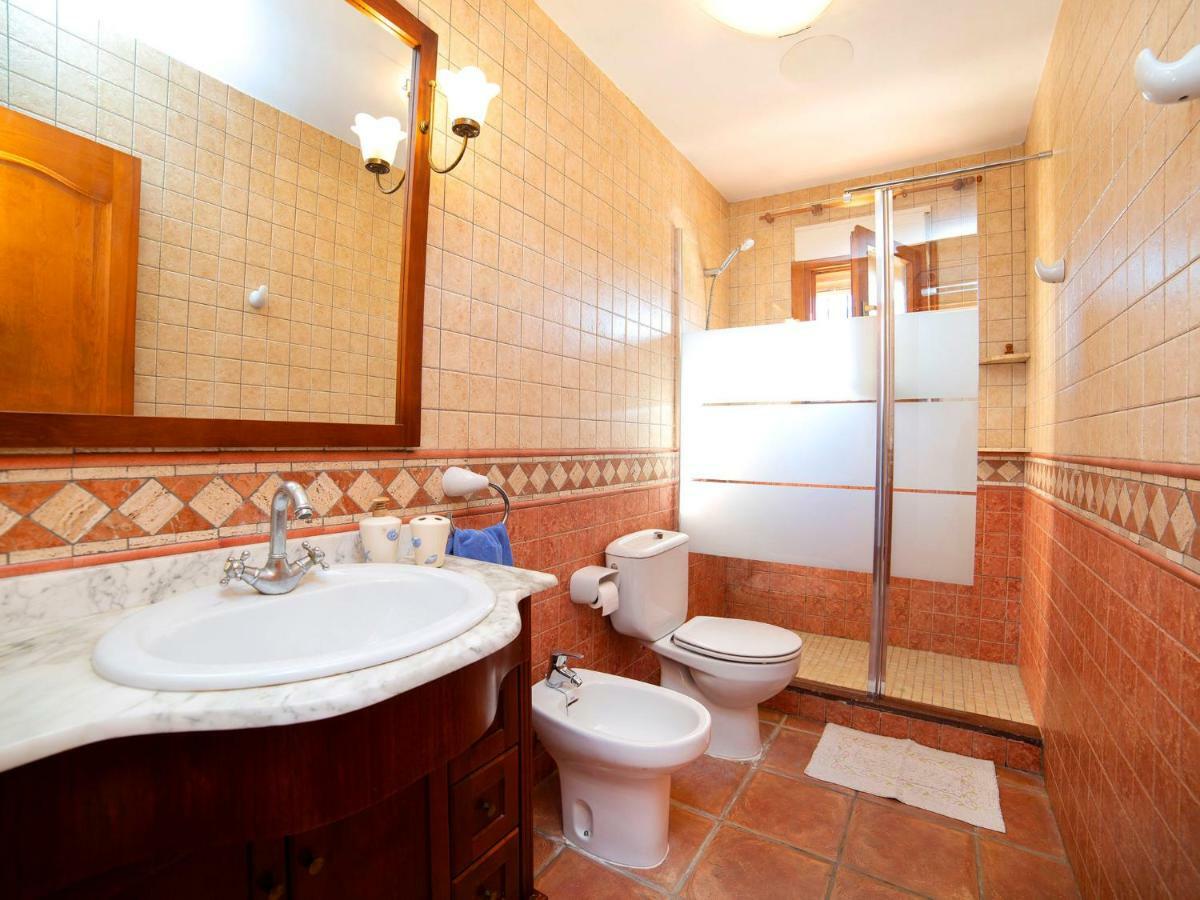 Holiday Home Vicent By Interhome Serrallonga Bagian luar foto